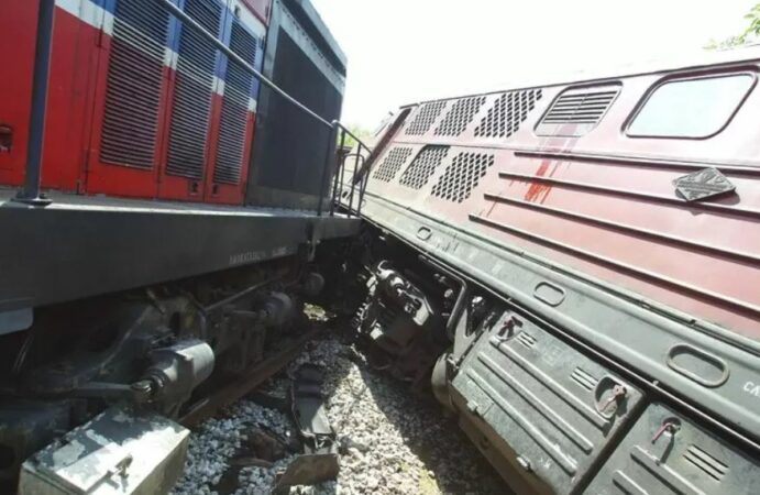 Aksident hekurudhor në Meksikë, të paktën 13 të vdekur dhe 98 të plagosur