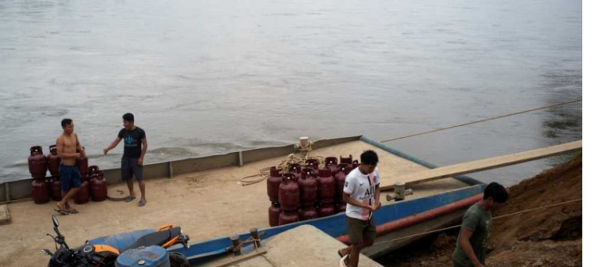 Rrëshqitja e tokës në Peru fundos dy anije në lumin e Amazonës, ndërrojnë jetë 12 persona 