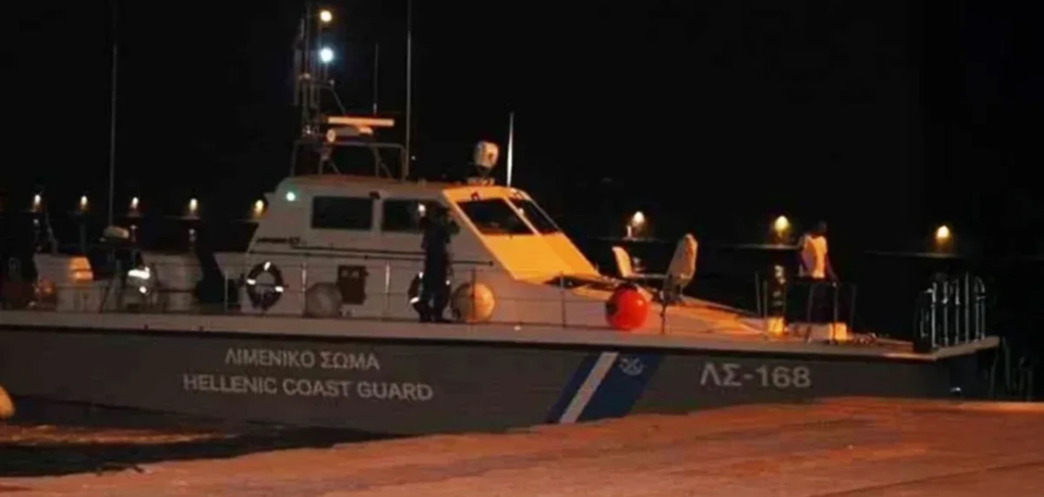 Roja bregdetare greke shpëton 141 emigrantë në Kretë 