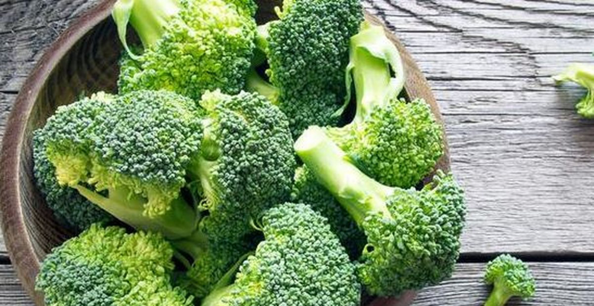 Brokoli mund të zhbëjë të gjitha dëmet që i shkakton cigarja mushkërive 