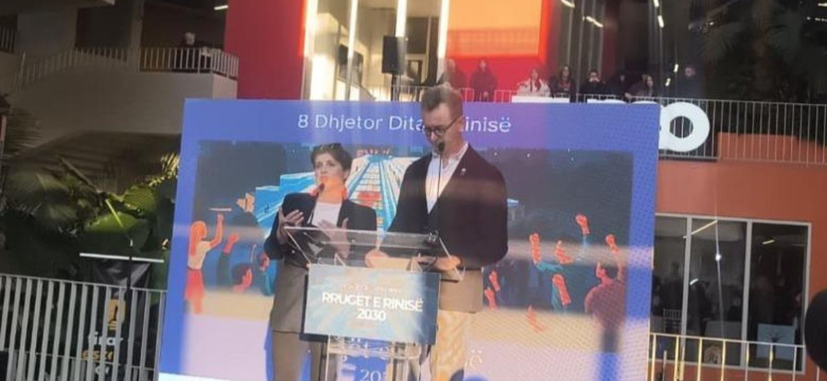 Dita e Rinisë, Gonzato: Rinia nuk duhet të ndekë shembullin e atyre që janë larguar nga Shqipëria