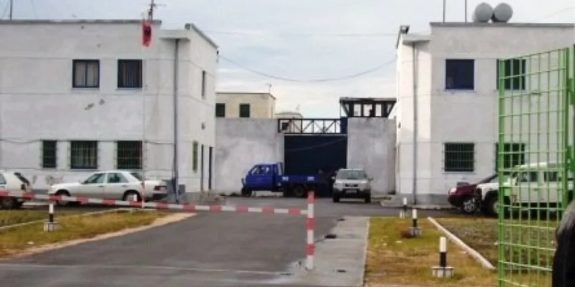 Berisha tenton arratisjen nga burgu i Lezhës, liria i zgjat vetëm 500 metra 