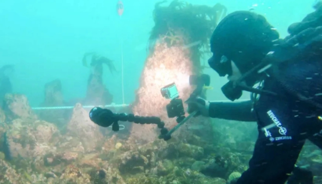 Zbulohet vepra më e madhe nënujore në Francë, gjendjet muri 7 mijë vjeçar