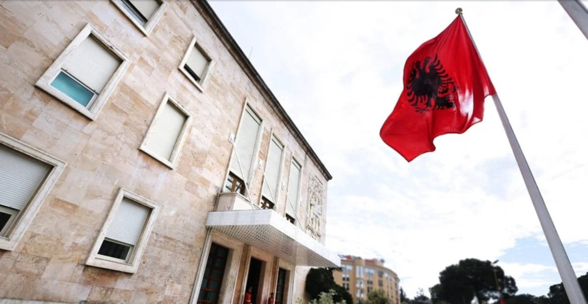 Këshilli i Ministrave miraton rritjen e pagës minimale