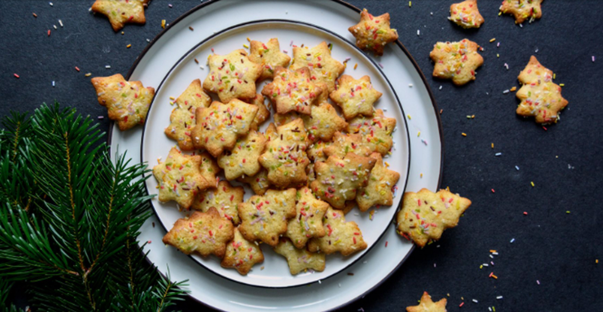 Biskotat e Krishtlindjes me limon, receta e vjetër me pak përbërës