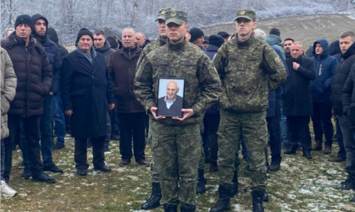 Haga nuk i dha leje për varrimin e babait, Veteranët e UÇK: Salih Mustafa duhet të ishte në Kosovë