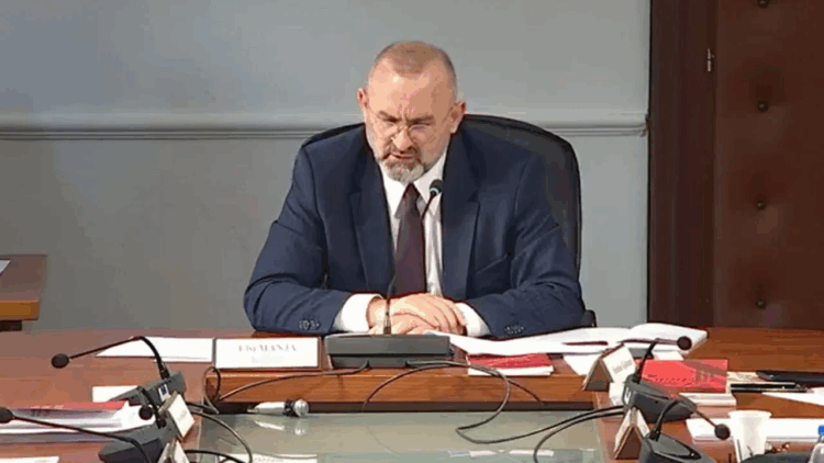 Avokati i Popullit, Manja: 6 kandidatë do shkojnë në seancë. PD: Kemi tërhequr firmat