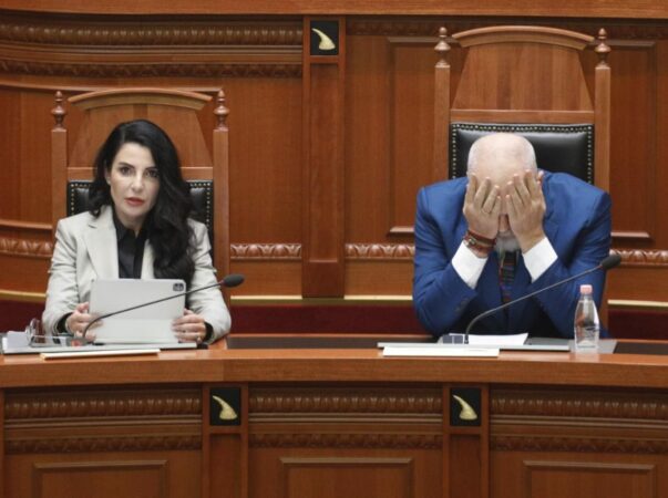 BIRN: Kuvendi ‘kyç’ provat kundër Ballukut