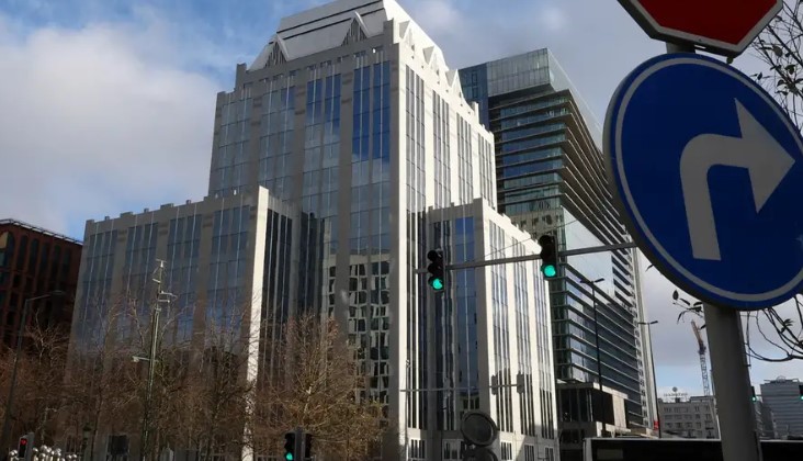 Kapin vlerën e 300 miliardë eurove, çfarë janë asetet e ngrira të Rusisë, kush i disponon ato dhe për çfarë do të përdoren?!