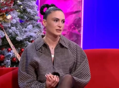 Vëllai vrau veten me armën e shërbimit, Sheila Haxhiraj rrëfehet për herë të parë