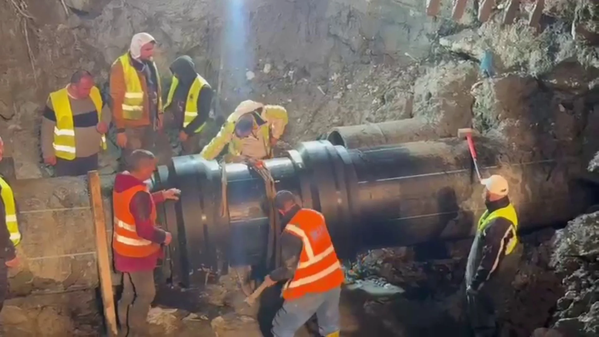 Pas 5 ditësh, rifillon furnizimi me ujë në qytetin e Vlorës