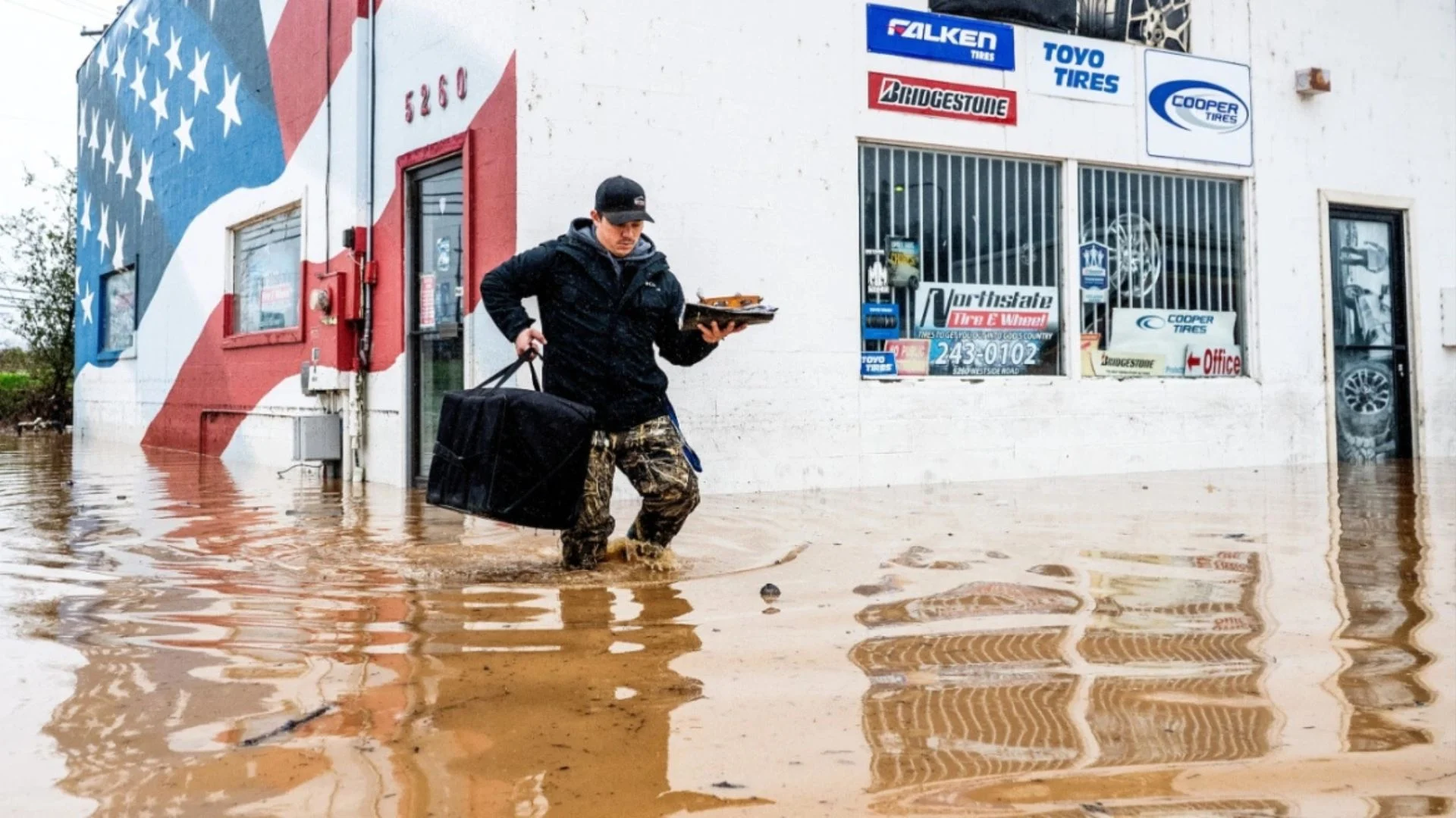 Shira, përmbytje e rrëshqitje dheu në Kaliforni, autoritetet shpallin gjendje të jashtëzakonshme