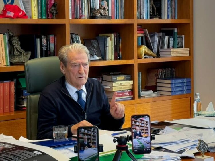 Berisha: Rama kërkoi çarmatosjen e agjentëve të BKH te Kryeministria