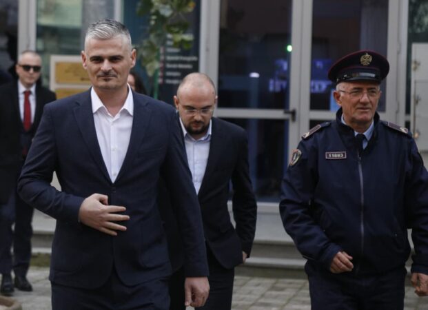 2 vartësit e Ballukut, Gentian Gjyli dhe Erald Elezi, do të qëndrojnë në arrest shtëpie