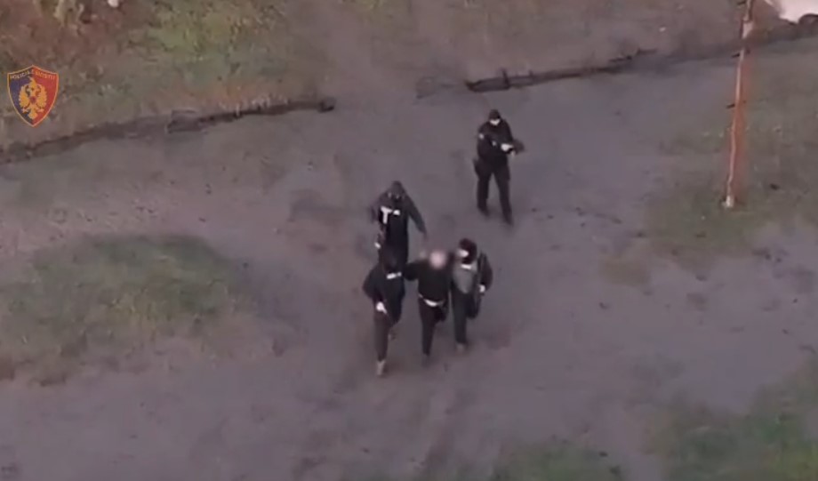 Arrestimi i Alket Xhixhës dhe Elvin Merlikës, policia publikon pamjet, ja çfarë iu sekuestrua