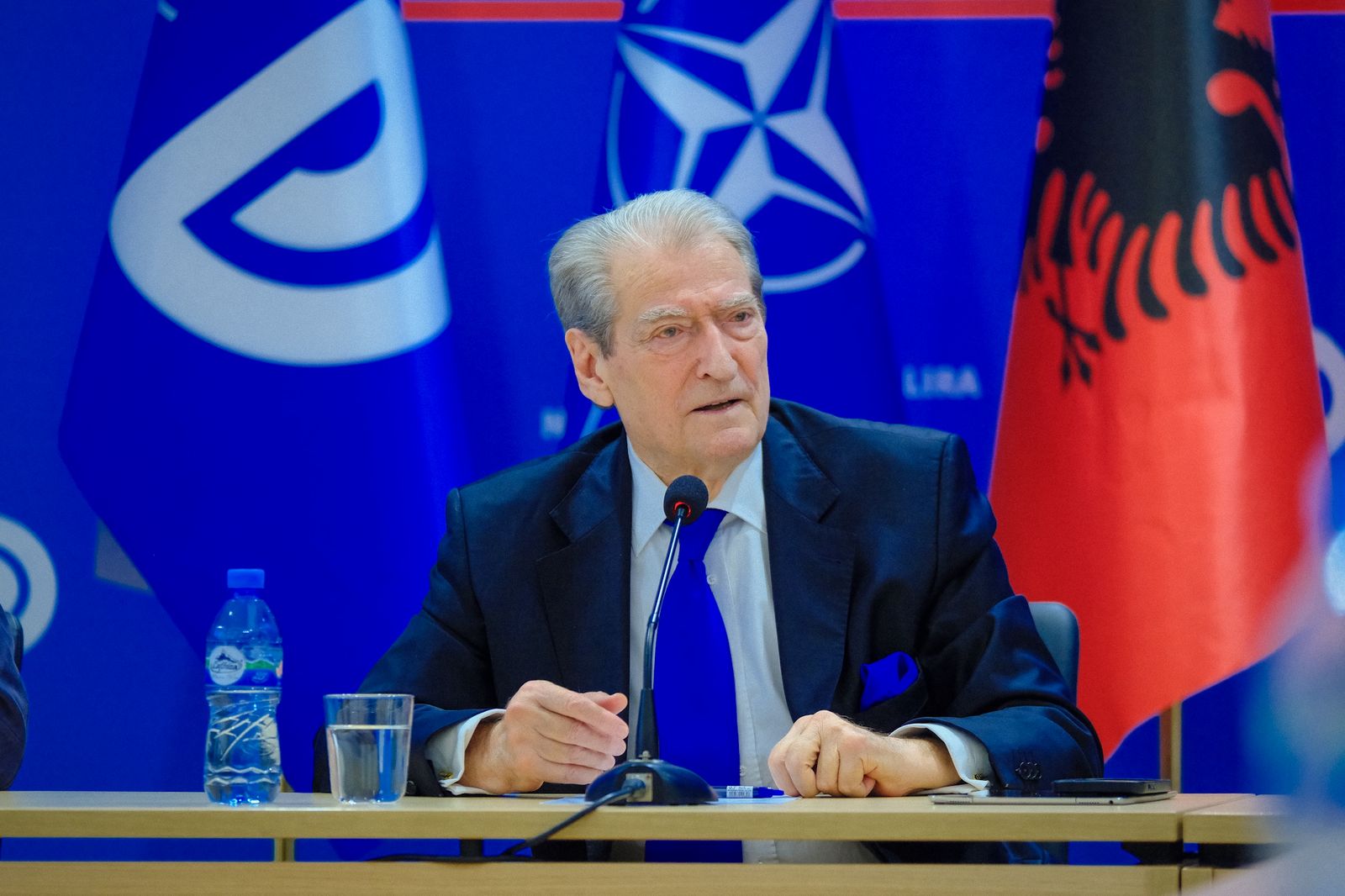 Pas Foltores Berisha paralajmëron protesta të fuqishme, kreu i PD thirrje qytetarëve: Duhet të përgatitemi