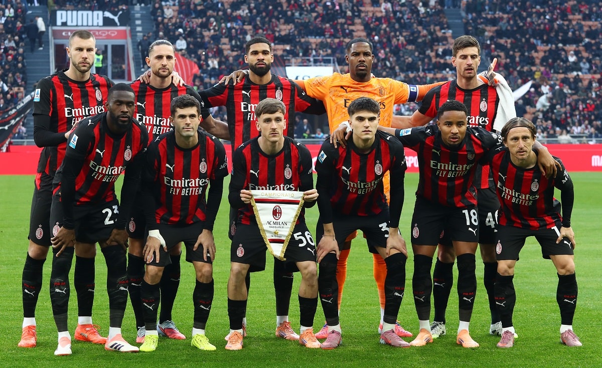 Dy lojtarë yje dhe një mbrojtës, sa transferime do të bëjë Milani në janar përveç Fullkrug?