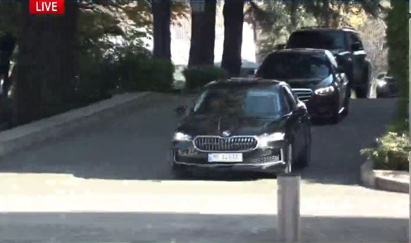 Përfundon mbledhja e qeverisë, Rama largohet nga Kryeministria, Balluku ende jo