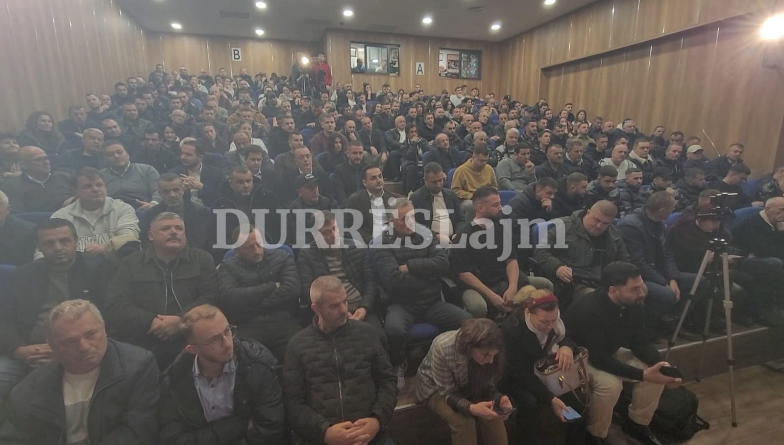 Salianji dhe Alimehmeti nga Durrësi: PD duhet të hapet, demokratët janë të lodhur! (VIDEO)