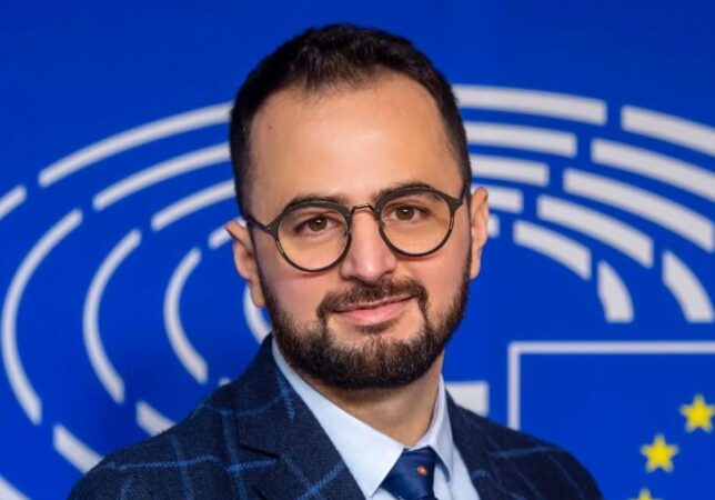 Kush është Endri Shabani, Avokati i ri i Popullit