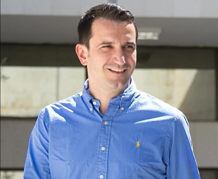 Erion Veliaj feston ditëlindjen në burgun e Durrësit: Ju falenderoj që jeni kujdesur për nënën, bashkëshorten dhe djalin