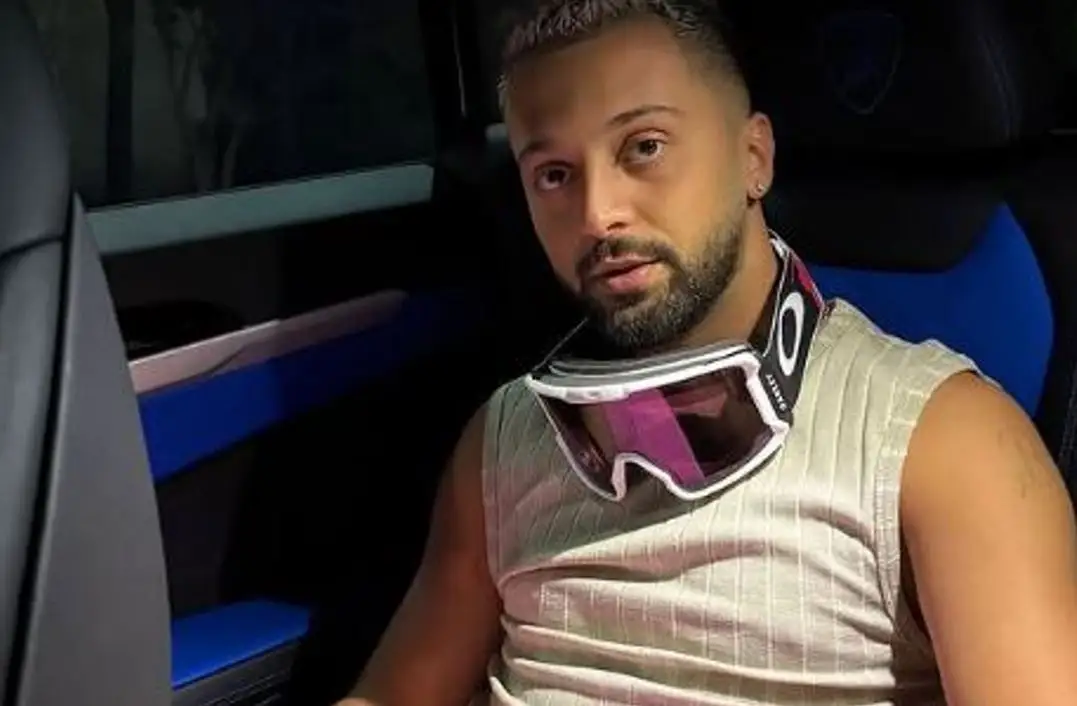 Pas një mungese të gjatë, Gjesti rikthehet për Krishtlindje!