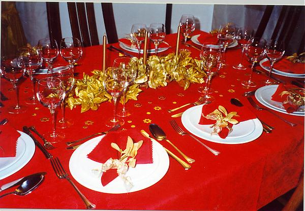 Ushqimet fatsjellëse që s’duhet të mungojnë në tavolinën e Vitit të Ri