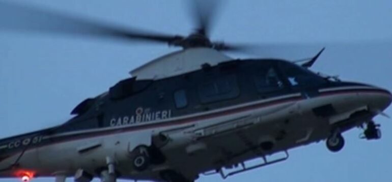 Goditet grupi kriminal i trafikut të drogës në Itali, 24 të arrestuar