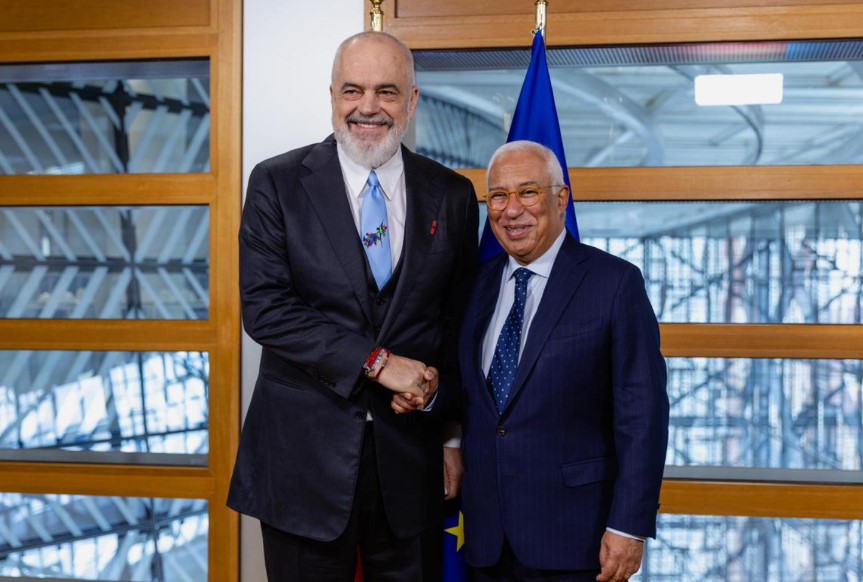 Rama në Samitin BE-Ballkani Perëndimor, kryeministri takon Presidentin e Këshillit të Europës, Antonio Costa