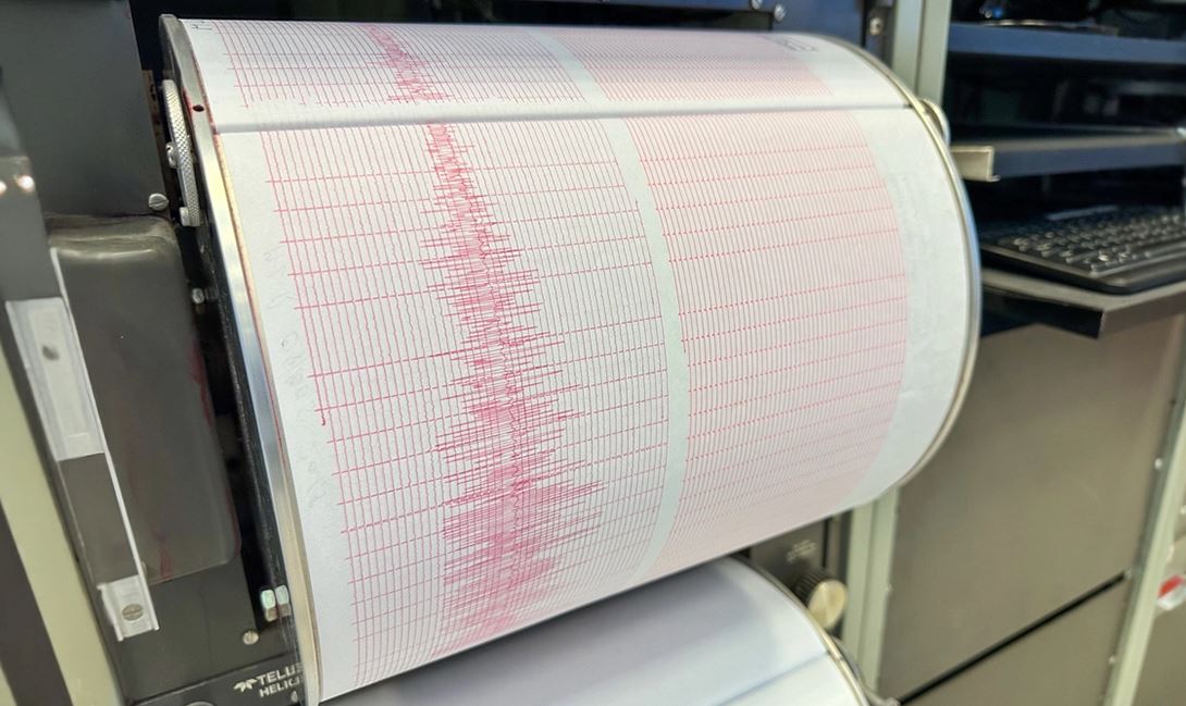 Një tërmet 7,2 ballë godet Japoninë, jepet alarmi për tsunami! Njerëzit urdhërohen të largohen nga shtëpitë (VIDEO)