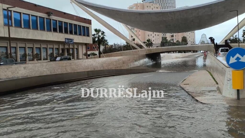 Përmbytjet/ Komiteti Shqiptar i Helsinkit kërkon përgjegjësi institucionale dhe transparencë në dëmshpërblimin e banorëve