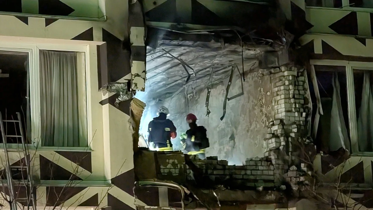 Rusia sulmon Ukrainën në prag të samitit në Paris, dy persona humbin jetën nga bombardimet në Kiev