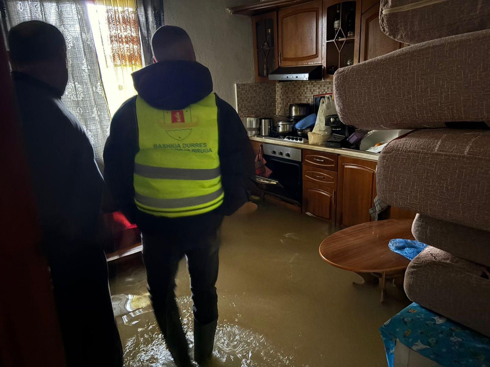 Verifikimi i dëmeve/ Sako: Në 527 raste janë mbajtur aktet e konstatimit