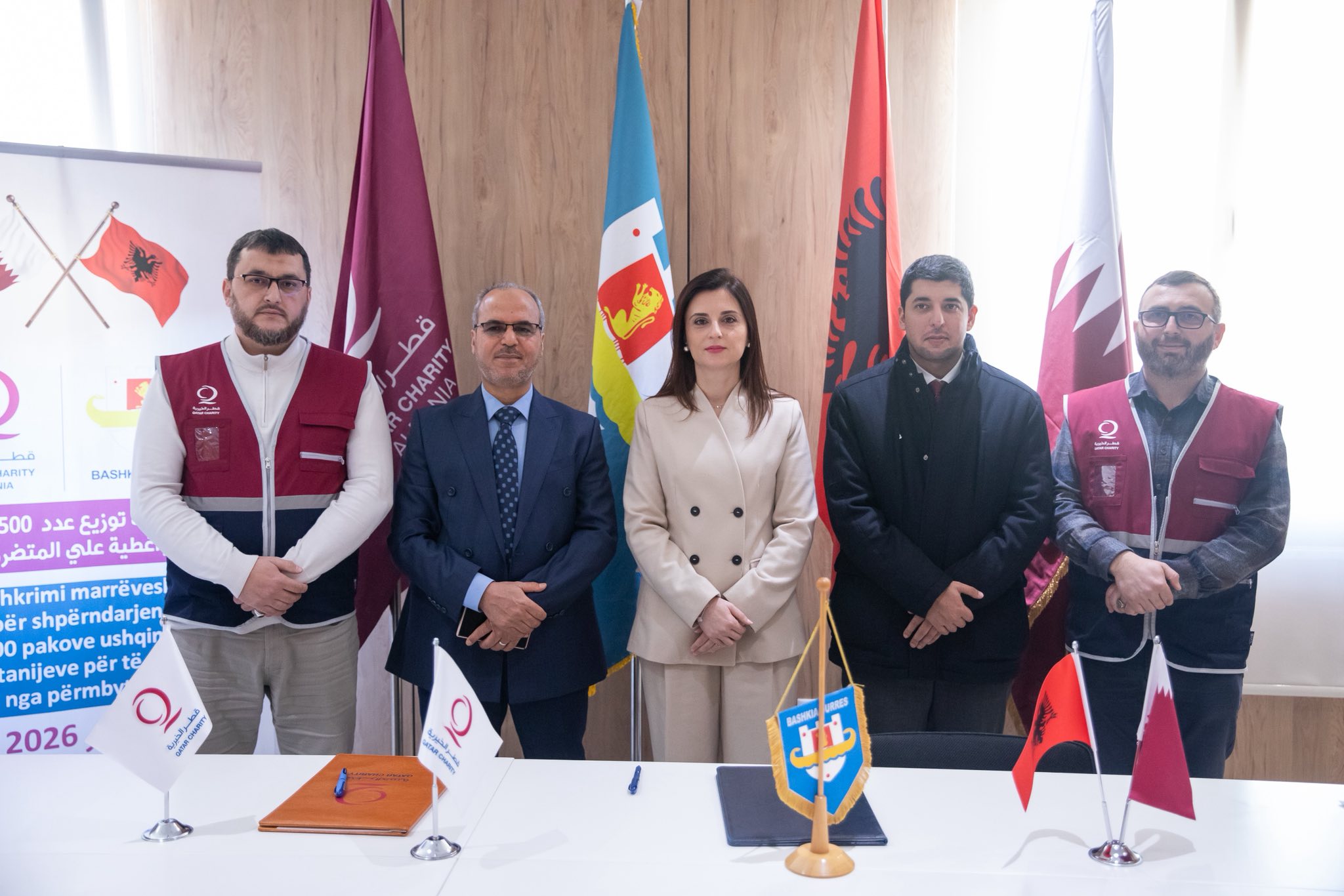 “Qatar Charity” dhuron 1500 pako ushqimore për familjet në nevojë në Durrës