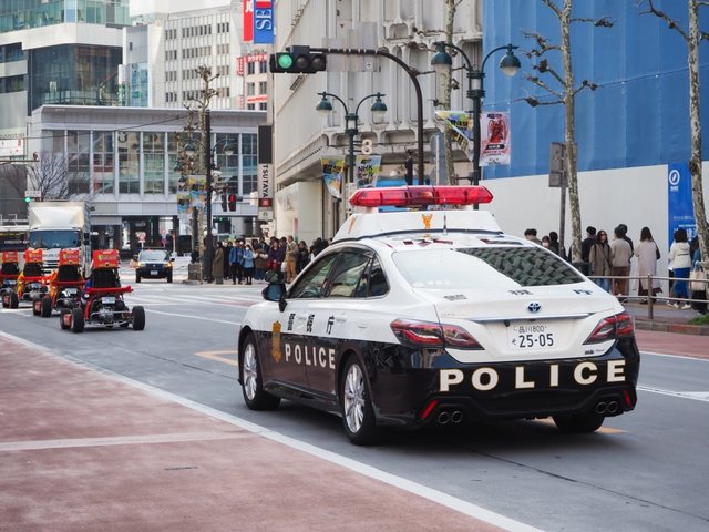 Grabitet valixhja me 2.3 milionë euro në qendër të Tokios