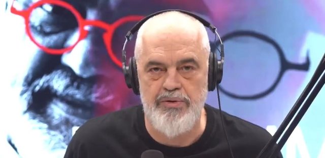 “Kështu ndodh kur i hidhni shishet plastike si lopa ba*gën”/ Shqipëria e përmbytur, Rama: Do dalim me masa të reja