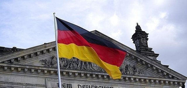 Gjermania këshillon qytetarët të largohen nga Irani për shkak të arrestimeve arbitrare dhe protestave masive