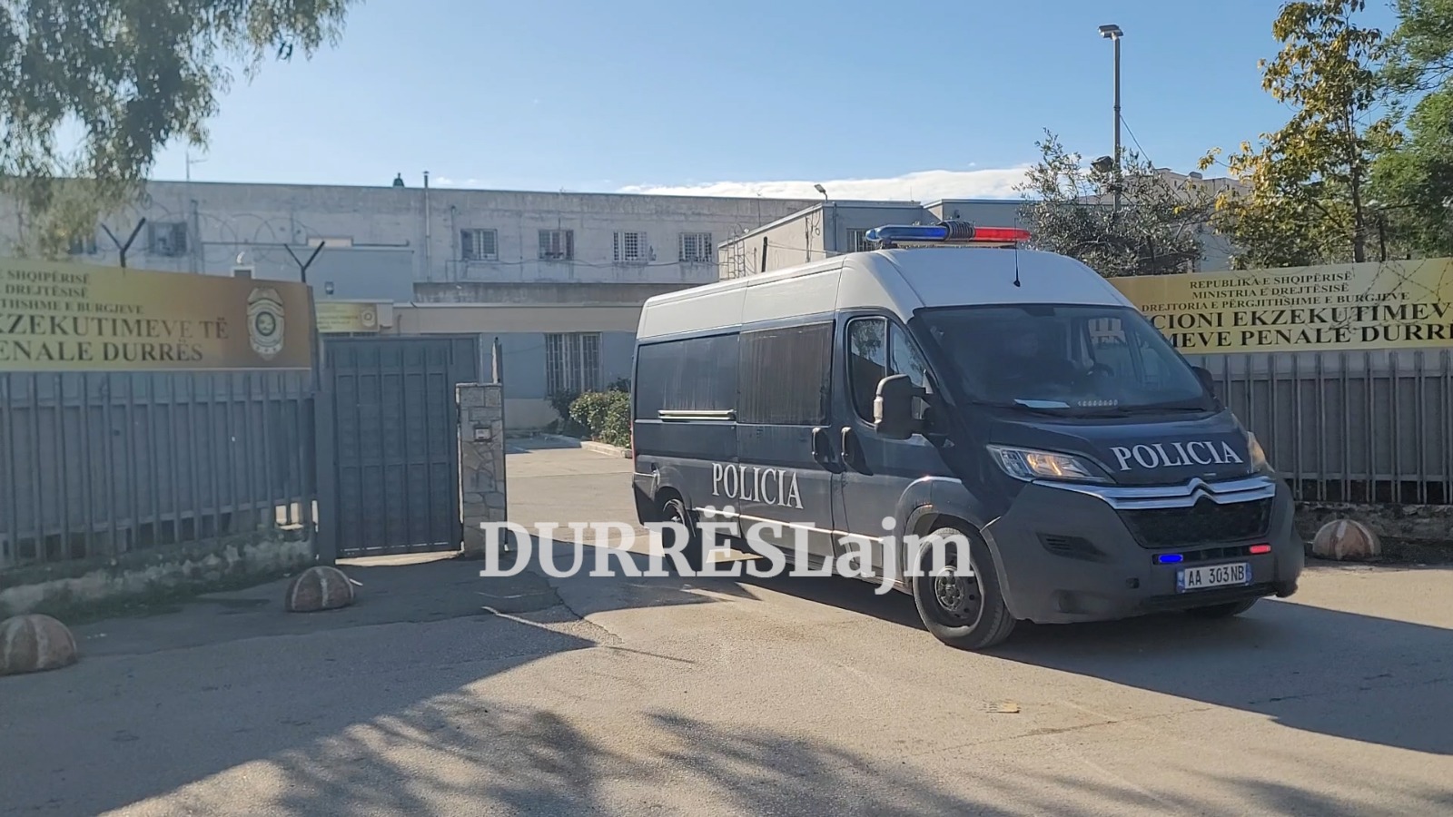 Arratisja e Altin Ndocit/ Zbardhen emrat e të burgosurve të transferuar nga Durrësi në IEVP Peqin dhe Fier