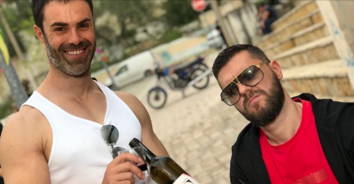 Pas kritikave ndaj Mirit/ Landi i ‘West Side Family’ reagon 