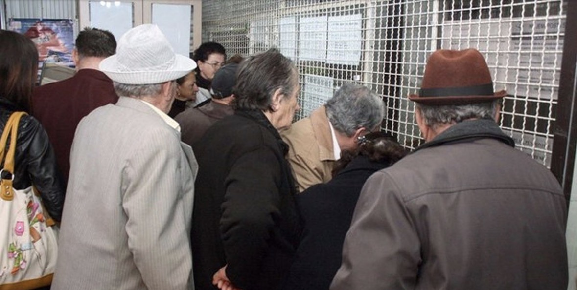 Nuk do të ketë rritje pensioni për të gjithë, bonusi mujor do të jepet me kusht për të moshuarit dhe kategoritë e tjera 