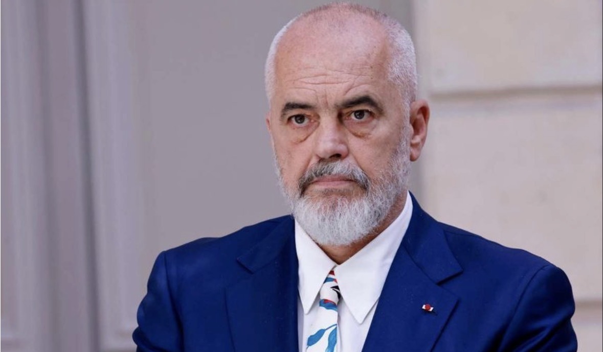 Rama mbledh të shtunën kryetarët e bashkive në Golem