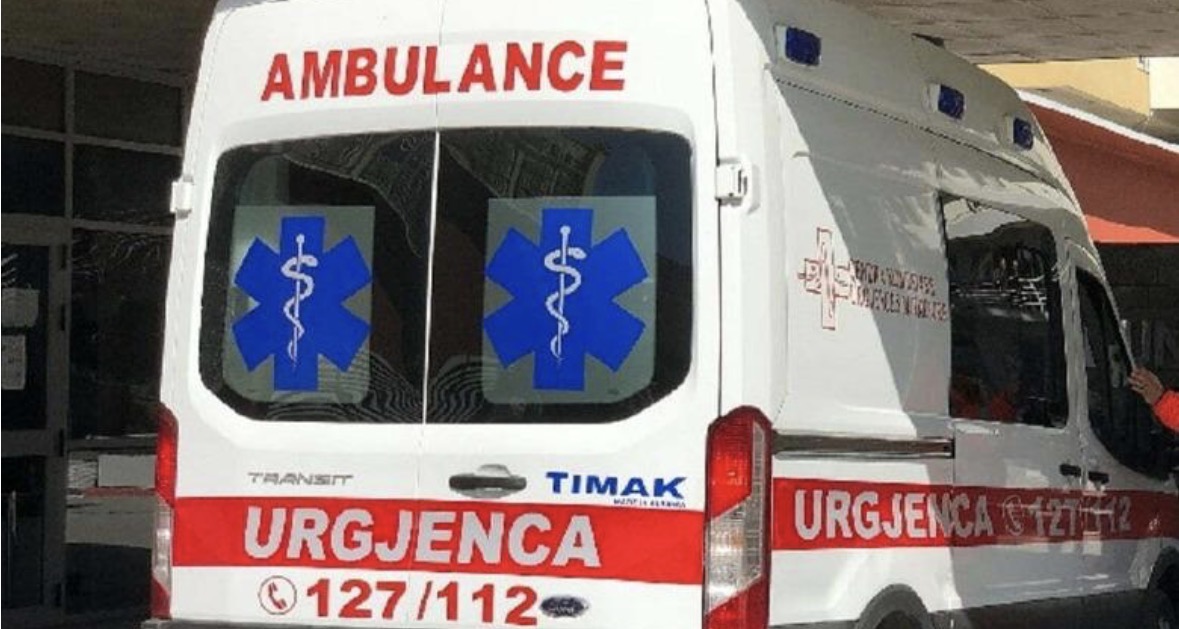 Aksident në Palasë, fadroma përplas për vdekje një person brenda kantierit