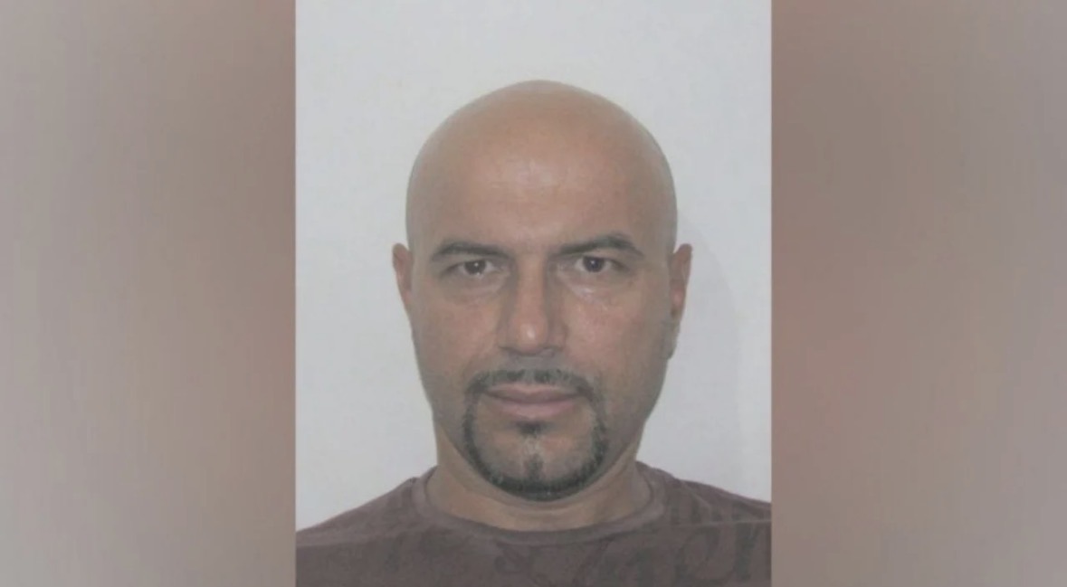 U ekzekutua sot në burgun grek, viktima i dënuar përjetë. Akuzohej për vrasjen e Elton Çiços dhe dy personave të tjerë