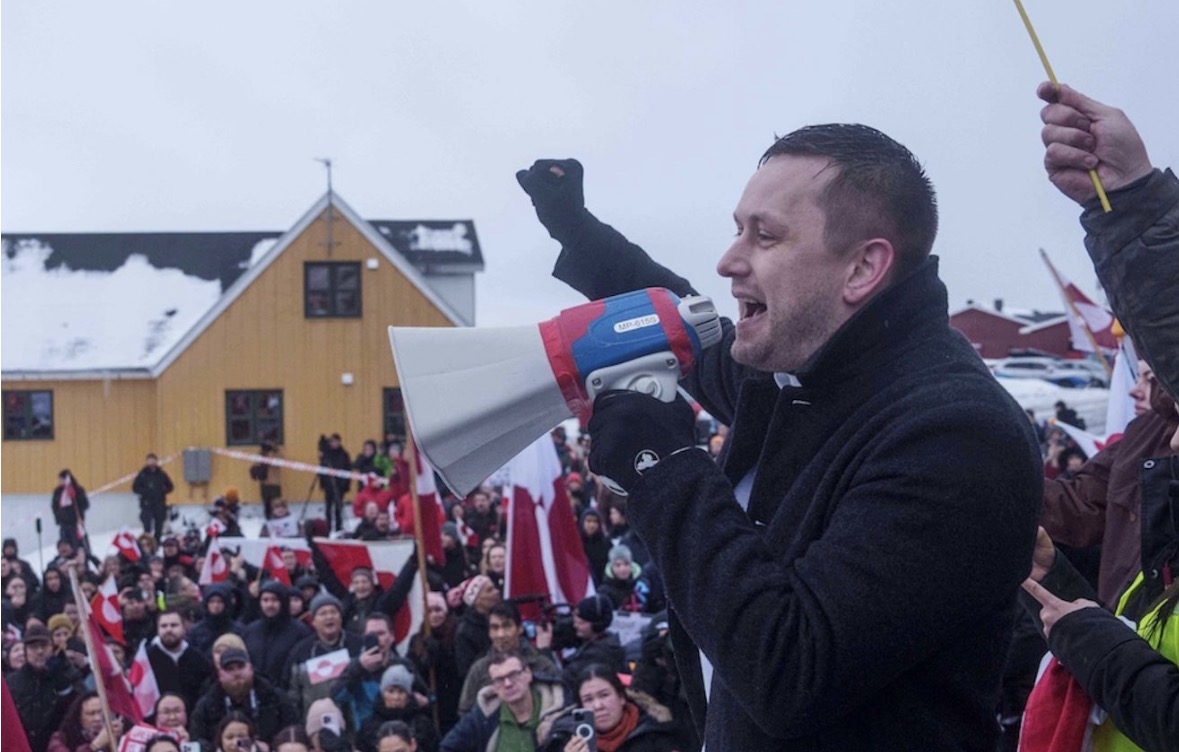 Groenlandë, kryeministri u bën thirrje qytetarëve të përgatiten për një pushtim të mundshëm