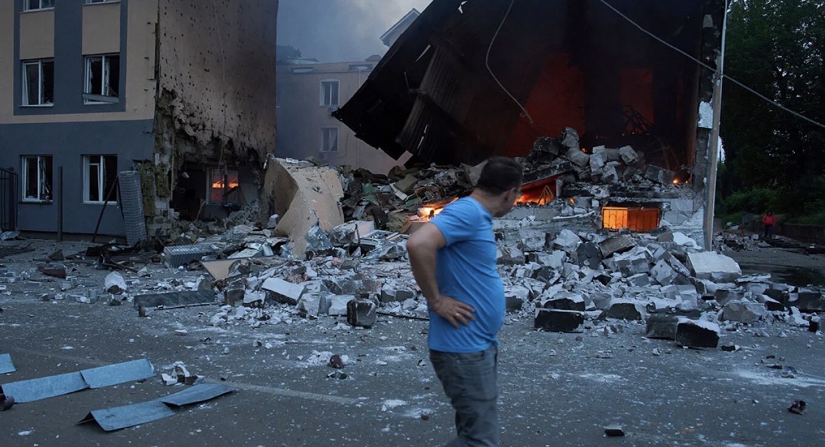 Evropa dhe SHBA një plan prej 800 miliardë dollarësh për rindertimin e Ukrainës, strategjia e financimit deri në vitin 2040