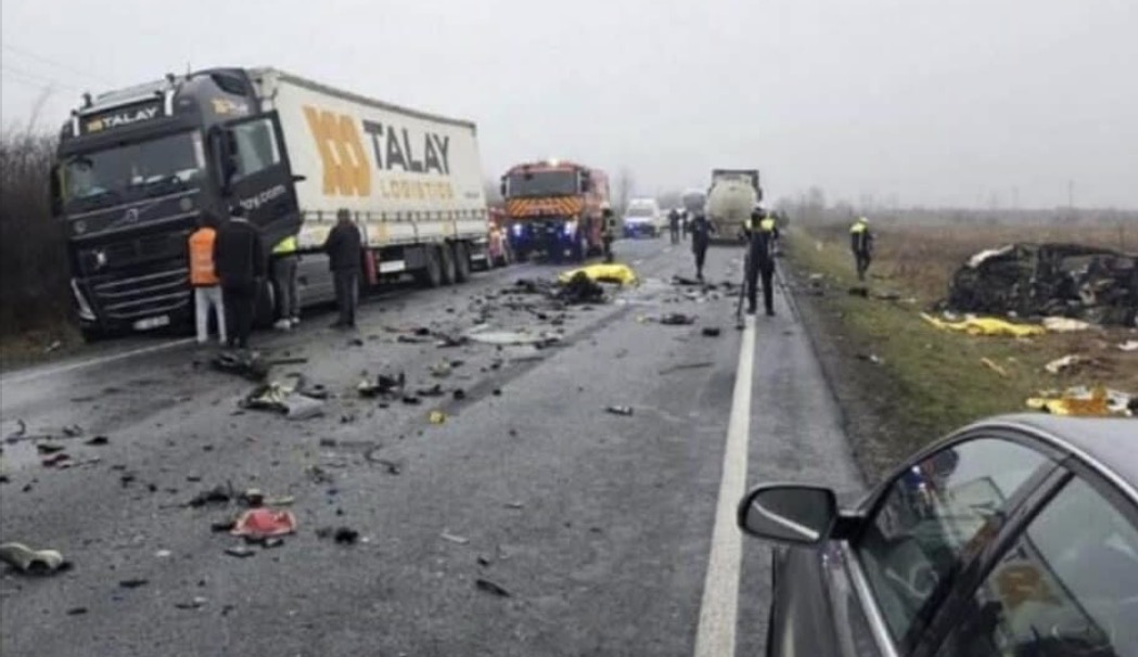 Aksidenti tragjik me 7 viktima, tifozët kishin lëndë narkotike! Mes tyre një shqiptar