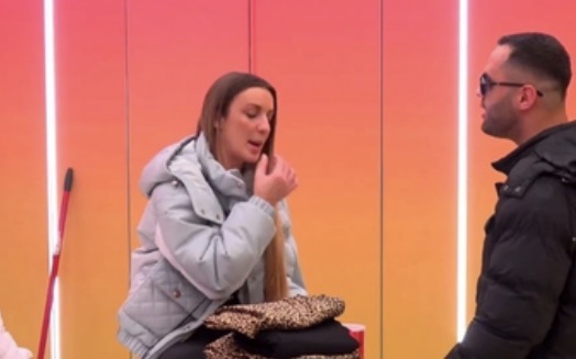 Debati Stenaldo-Juela: Ua sa e pa fytyrë paske qenë 