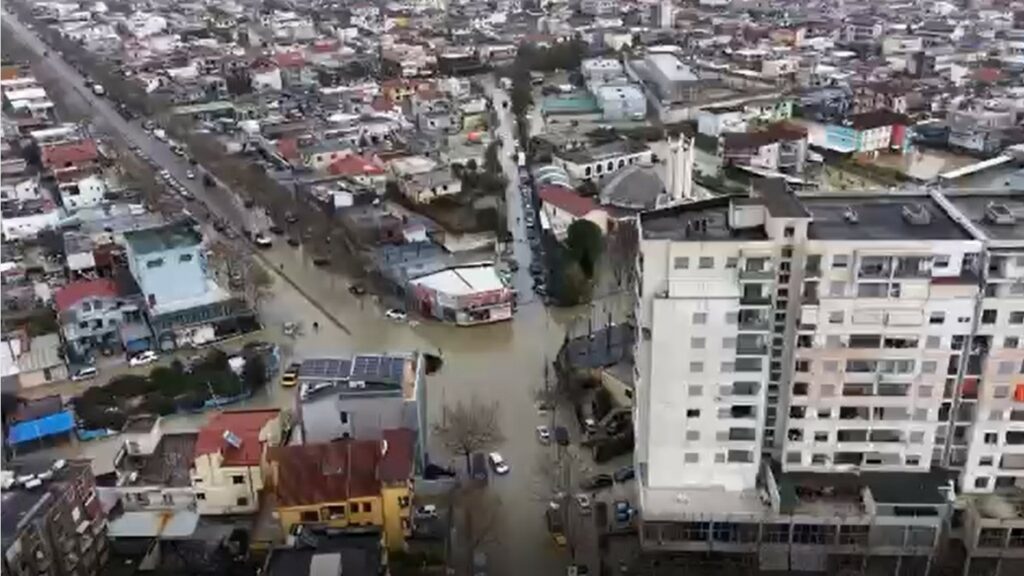 Moti i keq në mbarë vendin/ Ministria e Shëndetësisë merr masa