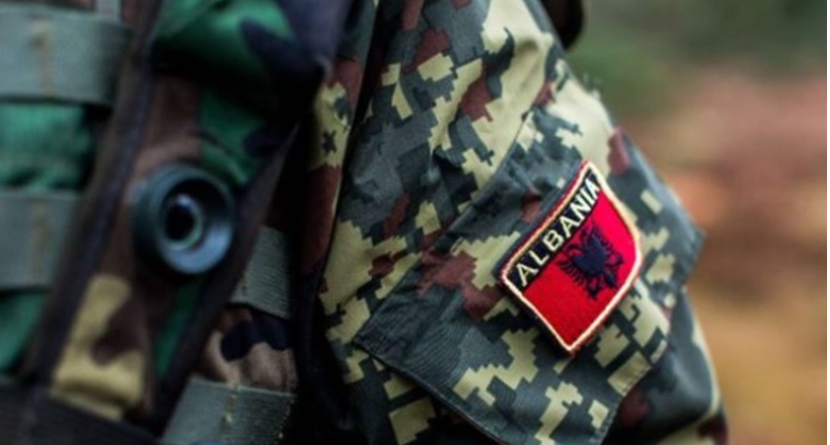 Ministria e Mbrojtjes thirrje të rinjve: Bëhuni pjesë e Forcave të Armatosura