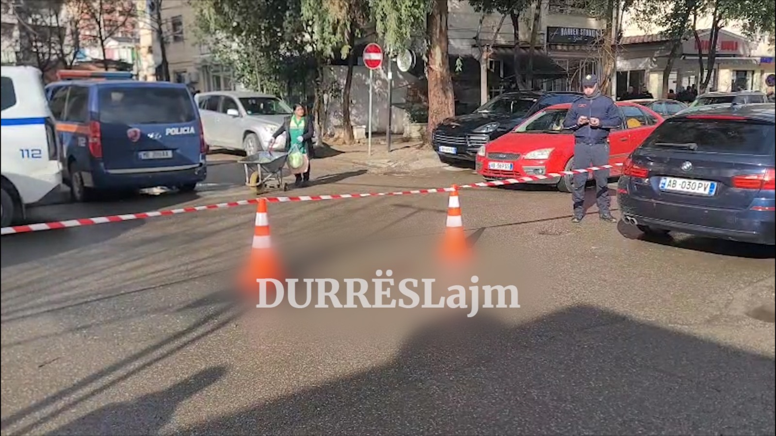 Plagosje me thikë në Durrës